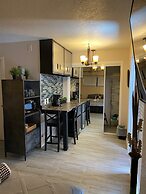 Treehouse Apartment Rentals