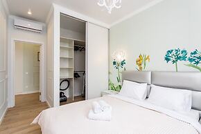 Abri Luxe Art Lite City