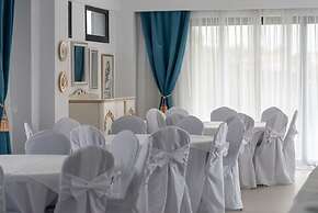 Light Blue Luxury Rooms