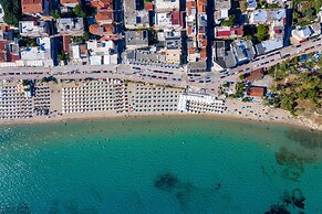 Light Blue Luxury Rooms