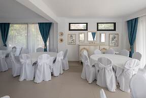 Light Blue Luxury Rooms