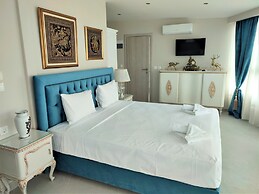 Light Blue Luxury Rooms
