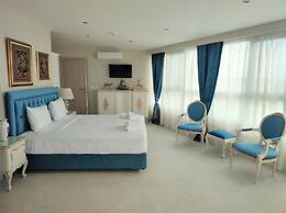 Light Blue Luxury Rooms