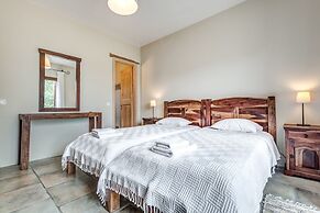 Mastrogiannis villa Myrtia