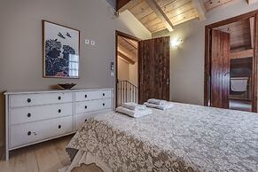 Mastrogiannis Farm House