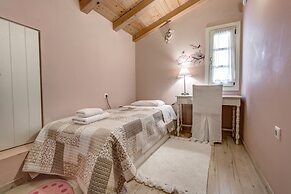 Mastrogiannis Farm House