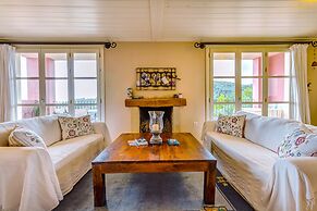 Mastrogiannis Farm House