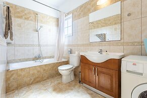 Villa Thea in Neo Chorio