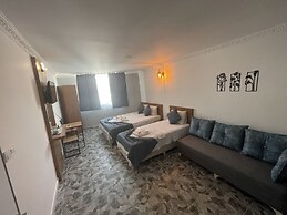 Ersoy Ege Apart Otel