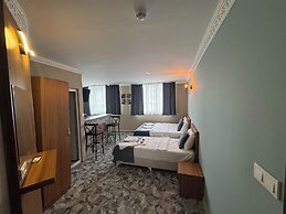 Ersoy Ege Apart Otel