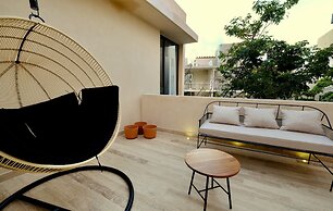 301 Casa Libre by Staypodio