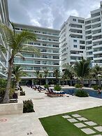 Epic Cartagena Luxury Beachfront Condos