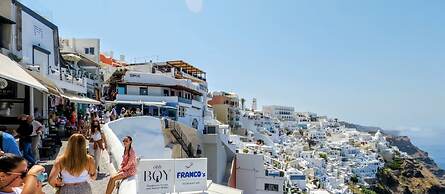 Pleasure Studios Centre Thera