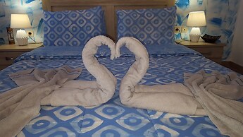 Pleasure Studios Centre Thera