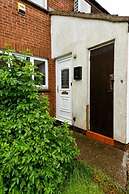 Charming 1-bed Apartment in Luton