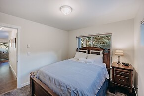 47mf - Wifi - Fireplace - Sleeps 6 3 Bedroom Home by Redawning