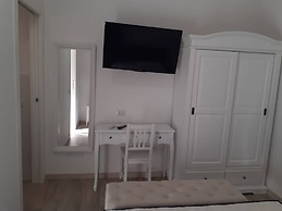 Two-room Apartment Conchetta In Relax - Air-conditioned - Wi-fi in Ful