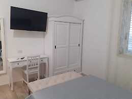 Two-room Apartment Conchetta In Relax - Air-conditioned - Wi-fi in Ful