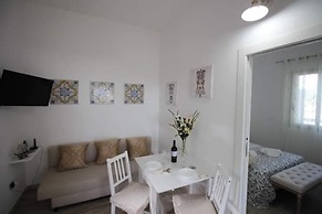 Two-room Apartment in Residence - Relax - Air Conditioned - Wi-fi
