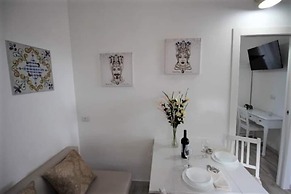 Two-room Apartment in Residence - Relax - Air Conditioned - Wi-fi