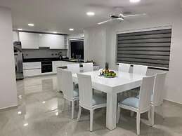 Modern Duplex Balcony Sea View Mr8