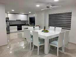 Modern Duplex Balcony Sea View Mr8