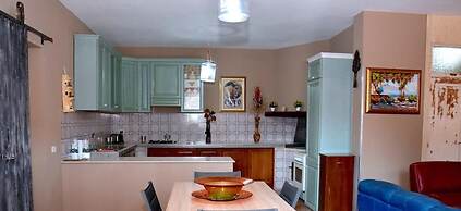 Villa Aurora, Private Pine Forest, Barbecue, Solarium