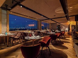 b'mine Frankfurt Airport