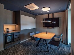 b'mine Frankfurt Airport