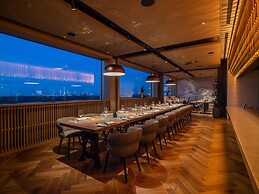 b'mine Frankfurt Airport