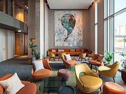 b'mine Frankfurt Airport