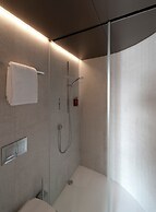 b'mine Frankfurt Airport