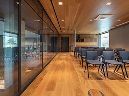 b'mine Frankfurt Airport