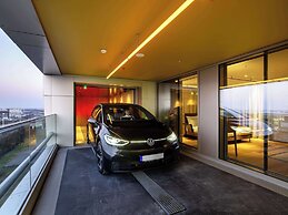 b'mine Frankfurt Airport