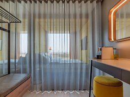 b'mine Frankfurt Airport