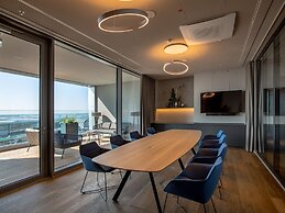 b'mine Frankfurt Airport