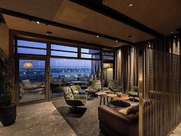 b'mine Frankfurt Airport