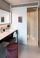 b'mine Frankfurt Airport