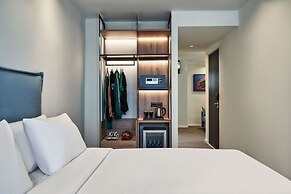 NLH KERAMEIKOS - Neighborhood Lifestyle Hotels