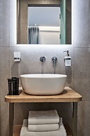 NLH KERAMEIKOS - Neighborhood Lifestyle Hotels