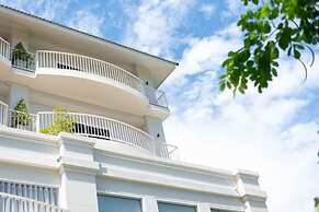 Cross Pattaya Pratamnak