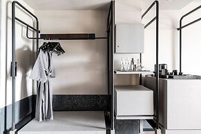 Cross Pattaya Pratamnak