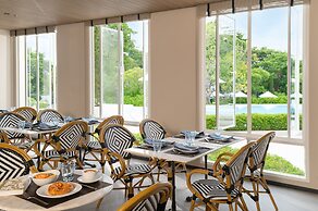 Cross Pattaya Pratamnak