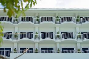 Cross Pattaya Pratamnak