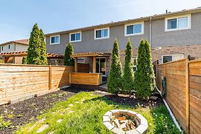 GLOBALSTAY. Modern 3-4 Bedroom Town