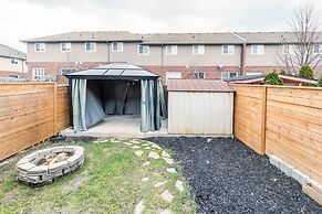 GLOBALSTAY. Modern 3-4 Bedroom Town