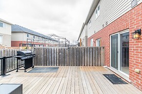 GLOBALSTAY. Modern 3-4 Bedroom Town