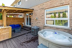 GLOBALSTAY. Modern 3-4 Bedroom Town