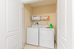 GLOBALSTAY. Modern 3-4 Bedroom Town