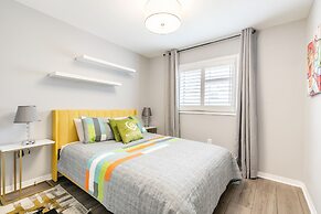 GLOBALSTAY. Modern 3-4 Bedroom Town